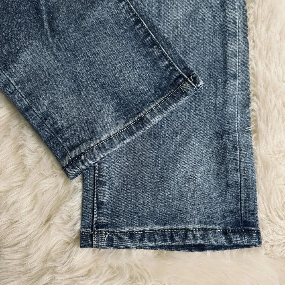 Westport Signature Fit Crop Jeans 10 (31x26.5) Blue Embellished Stretch Womens